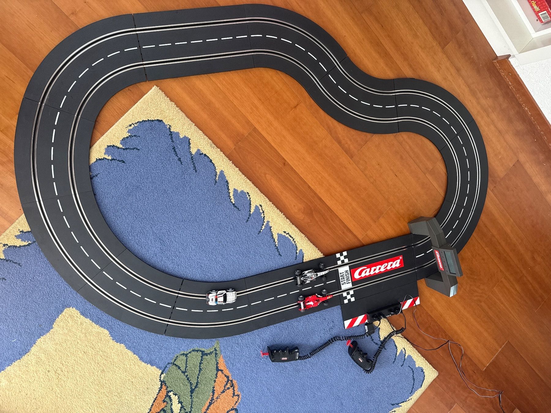 Carrera Piste: Carrera Evolution Grand Prix 25119 1:32 Rennbahn-Set – Usato da Thalwil venduto da vernasm 1