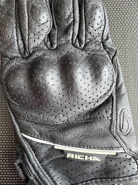 Autres accessoires hommes: RICHA M Motorradhandschuhe – D'occasion à Horgen par roligraf 4