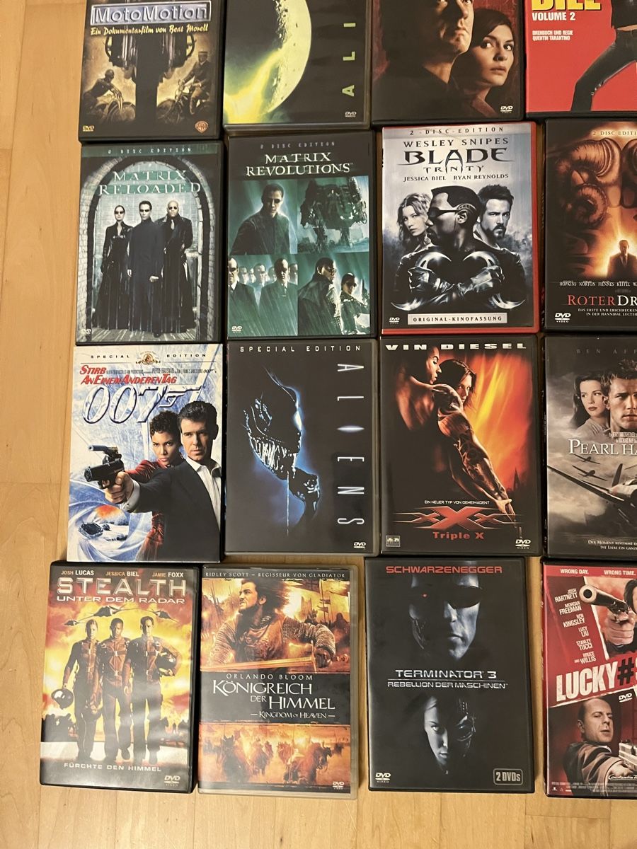 Alle DVDs: Grosse DVD Sammlung. – Gebraucht aus Allschwil von Manolictus 7
