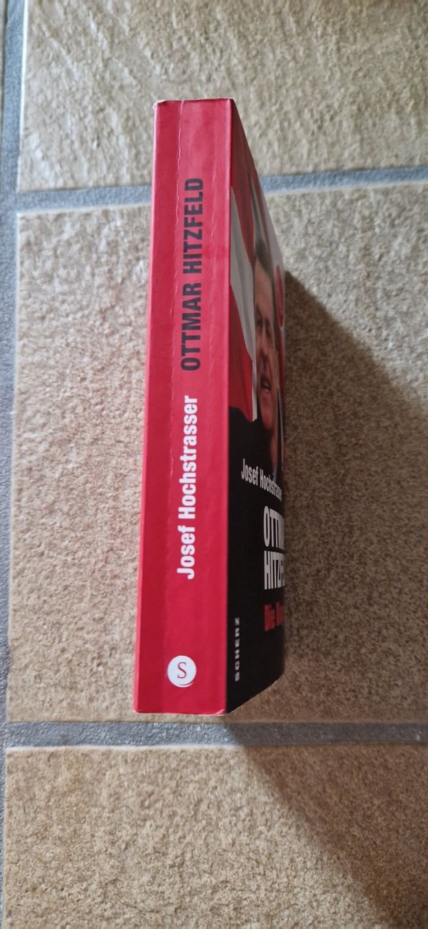 Libri: Ottmar Hitzfeld Biographie, Josef Hochstrasser – Usato da Oberdorf BL venduto da Eselsohr21 2