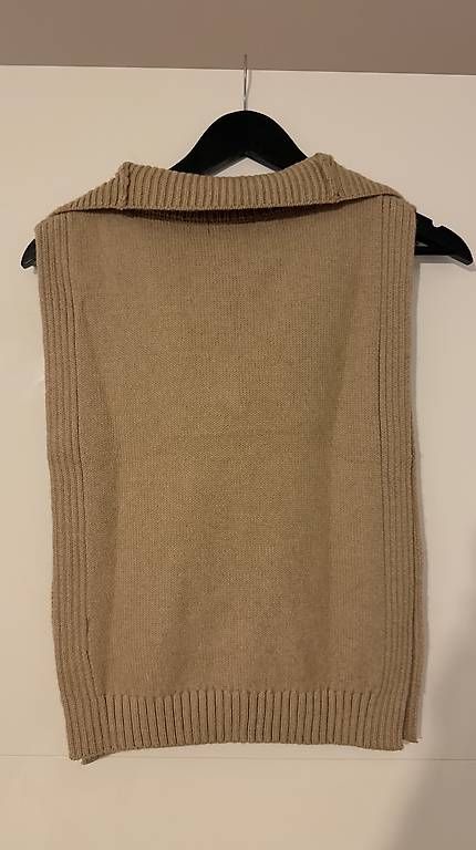 Top: Pull sans manches H&M beige/taupe, taille unique. – Nuovo e nell'imballaggio originale da Biel/Bienne venduto da Cli 2