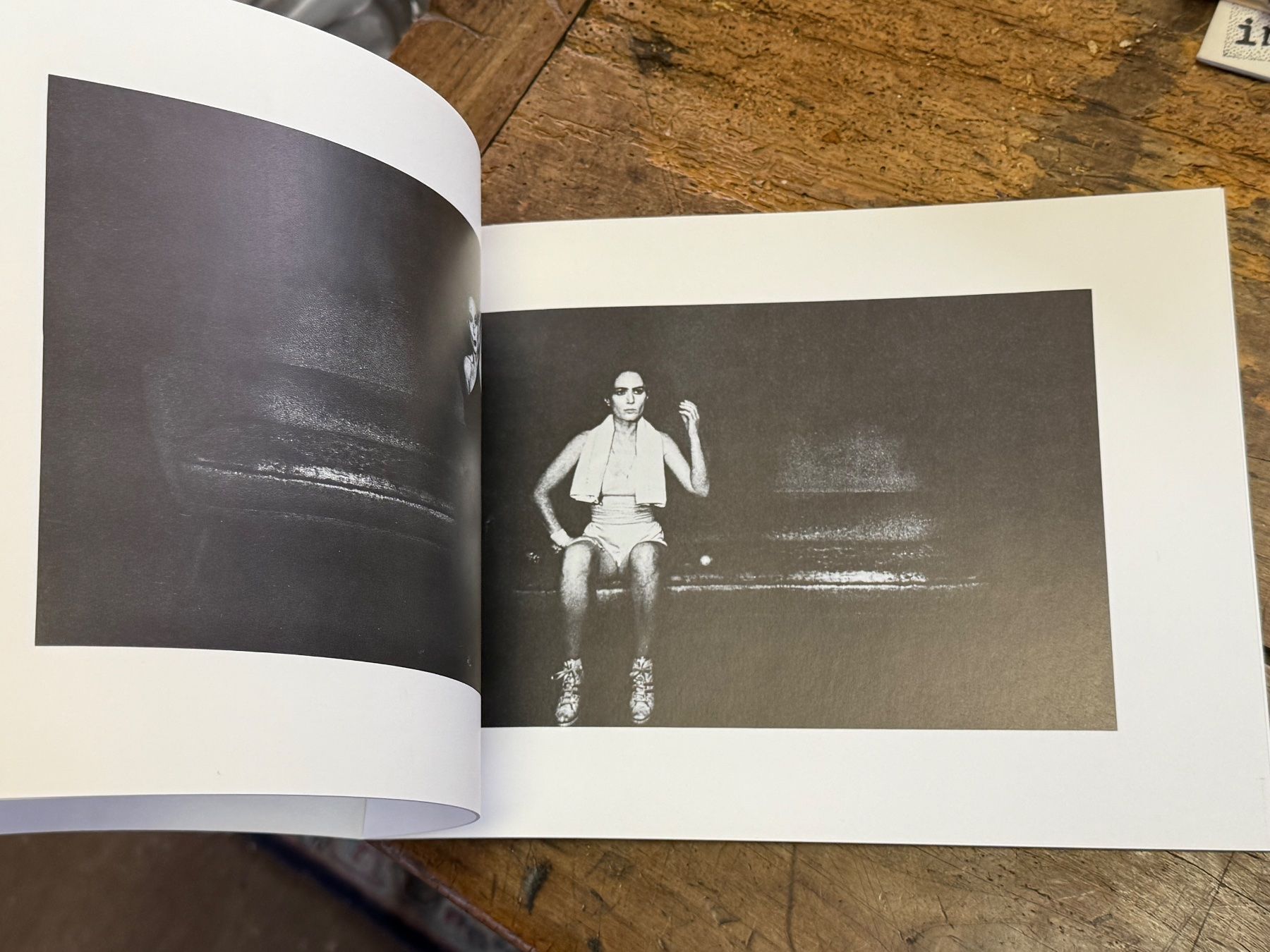 Libri: MANON 1980 Ball der Einsamkeiten signiert – Usato da Bern venduto da Jwpm66 2