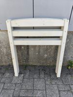 Halbhochbett weiss mit Maserung