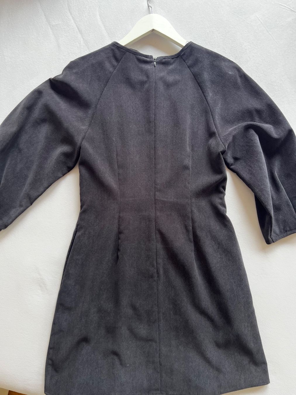 Zara Vestiti: Vestito Zara – Nuovo (secondo la descrizione) da Bellinzona venduto da bul_mvy5 1
