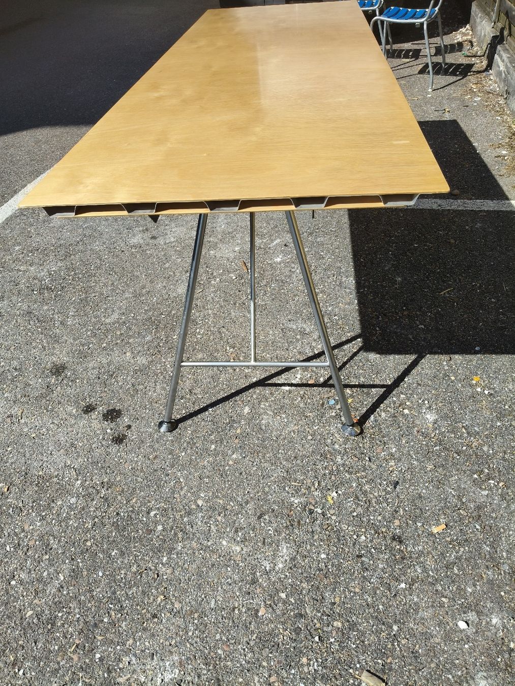 Tavoli: Atelier Alinea  Thisch – Usato da Zwingen venduto da inf_2blh 1