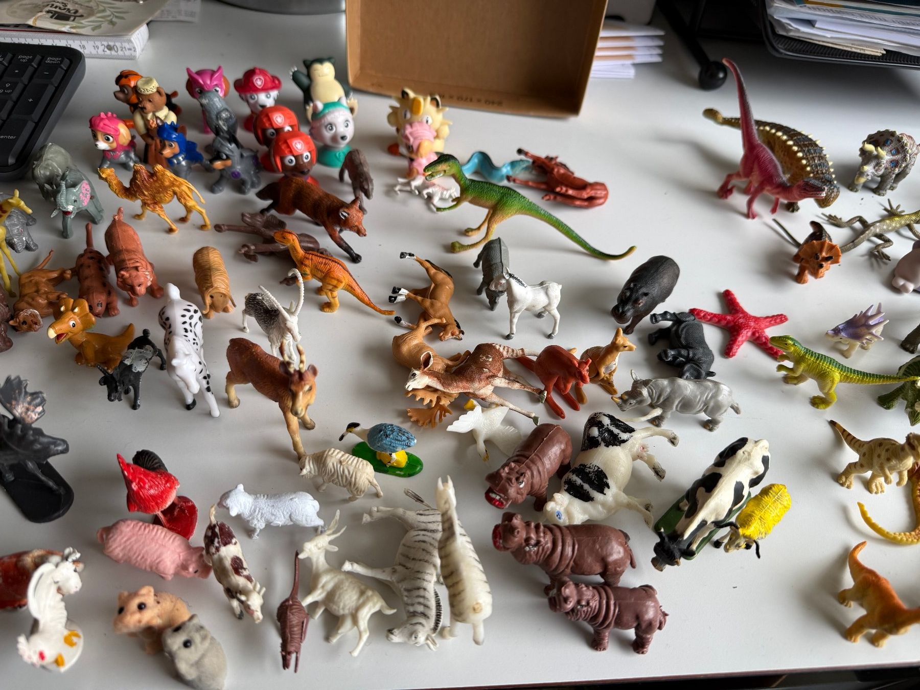Giocattoli: Zoo Sammlung 162 Tiere und Figuren – Usato da Kirchdorf AG venduto da coco123 3