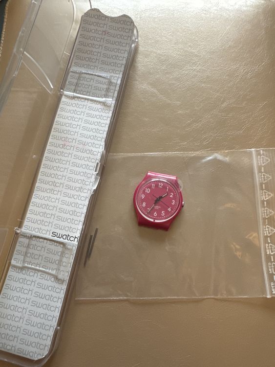 Swatch Orologi: Swatch Uhr pink (ohne Uhrenband, mit Batterie) – Usato da Zürich venduto da gioiali92