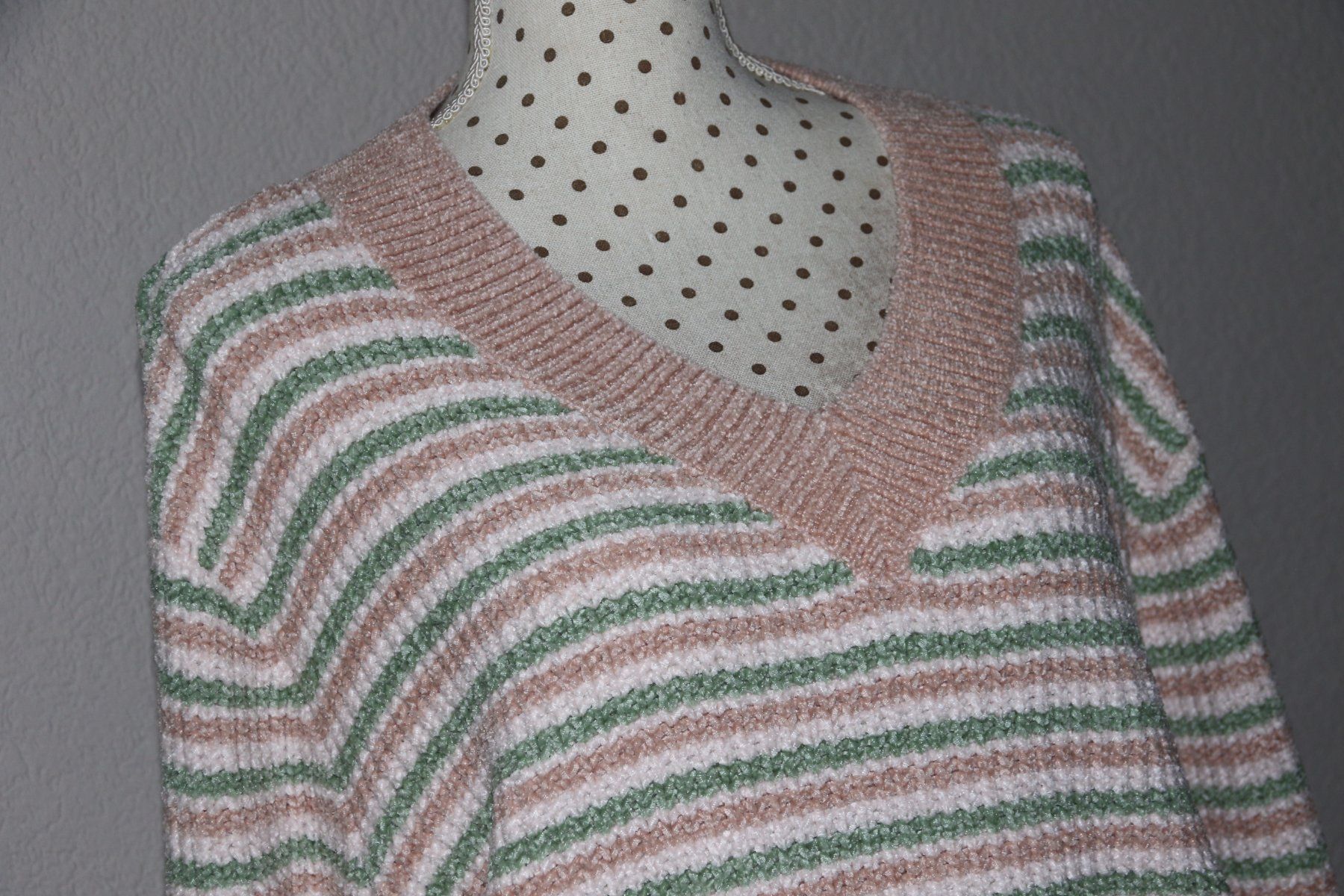 Maglioni & Felpe: Neuer lässiger Pullover Gr.L-M – Nuovo (secondo la descrizione) da Oberwil-Lieli venduto da Svetlana28 4
