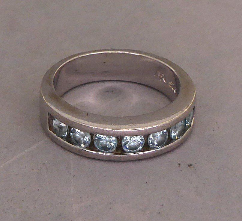 Anelli: Ring 925 Silber mit synthetischen Steinen – Usato da Muri AG venduto da Lineli2020 2