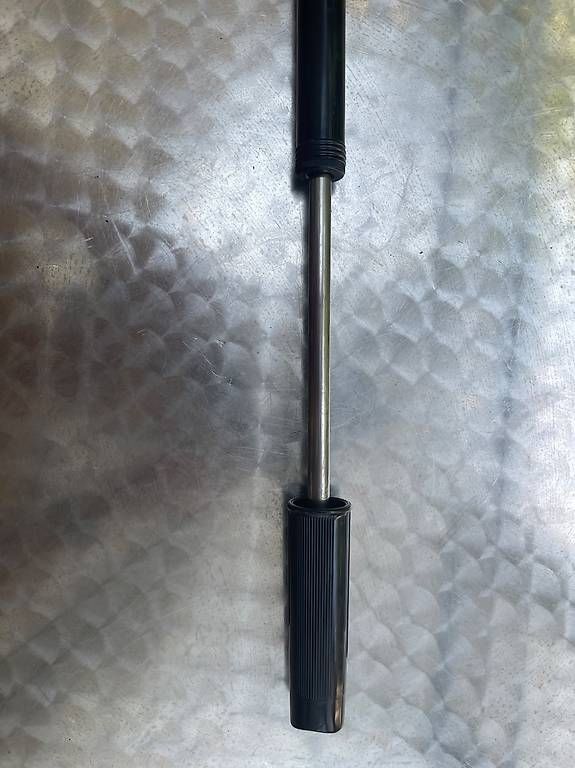 Pompe: Rahmenpumpe 44-48 cm – Usato da Basel venduto da l_2jvr 1