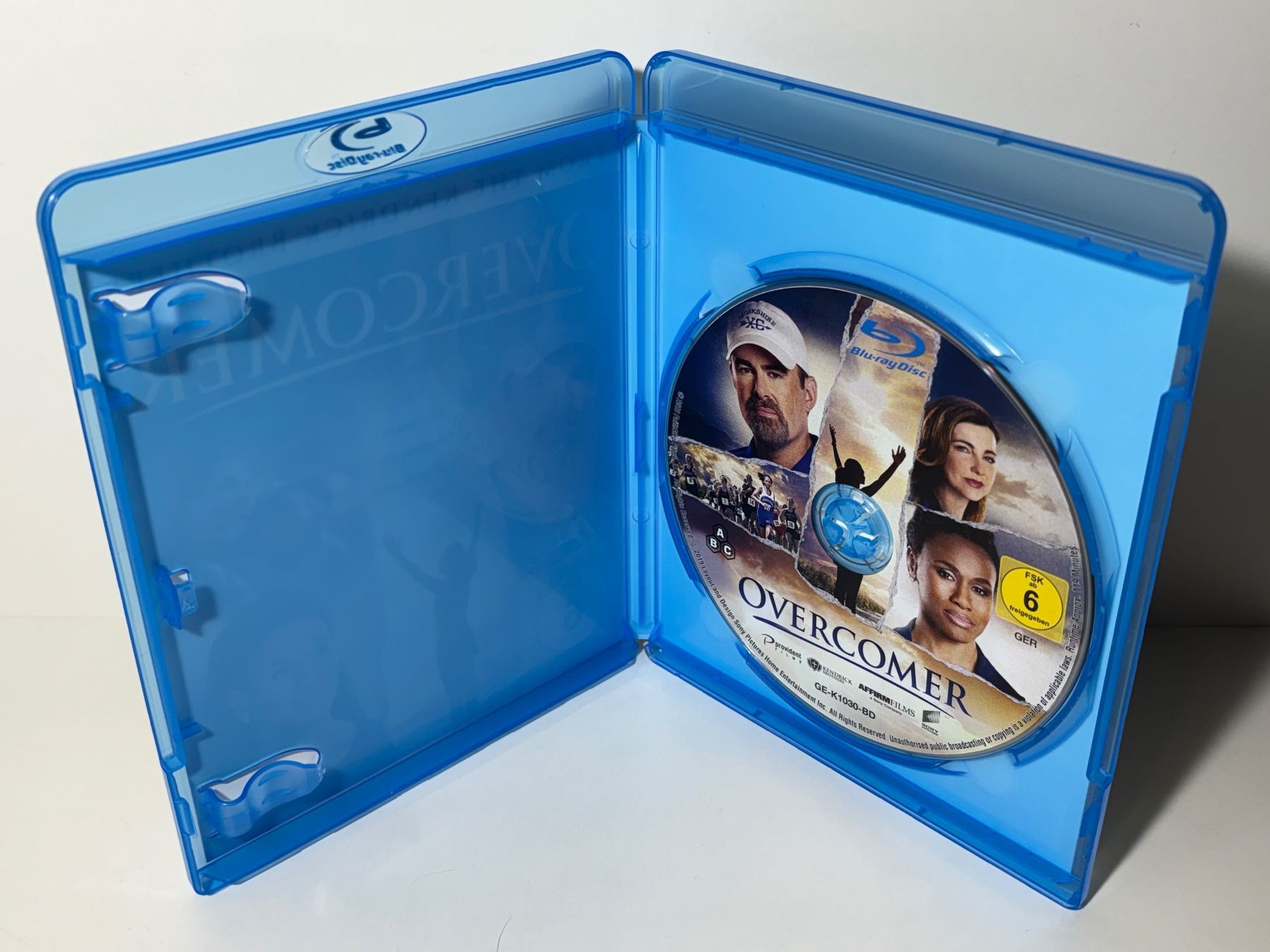 Tous les DVDs: Overcomer Blu Ray – D'occasion à Wilderswil par Sstriker 2