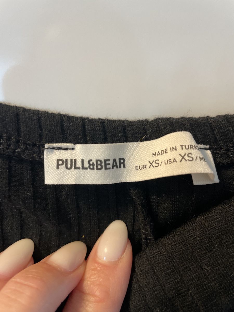Pull&Bear Vestiti: Pull&Bear Schlauchkleid Rippstrick XS - Schwarz mit Schlit – Nuovo (secondo la descrizione) da Arbon venduto da llaauraa 1