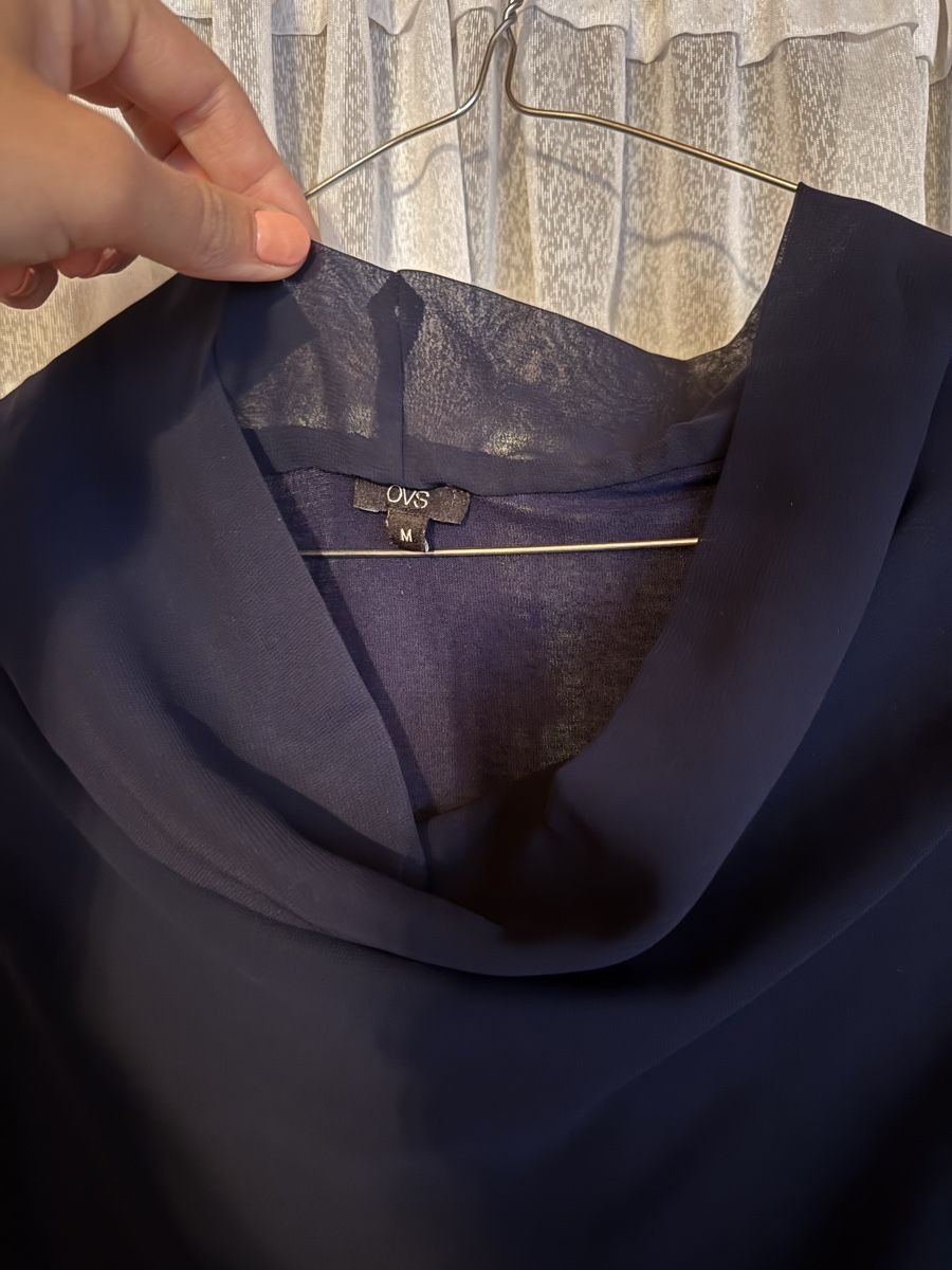 Tops: Shirt/ Bluse – Gebraucht aus Samedan von rob_g658 1
