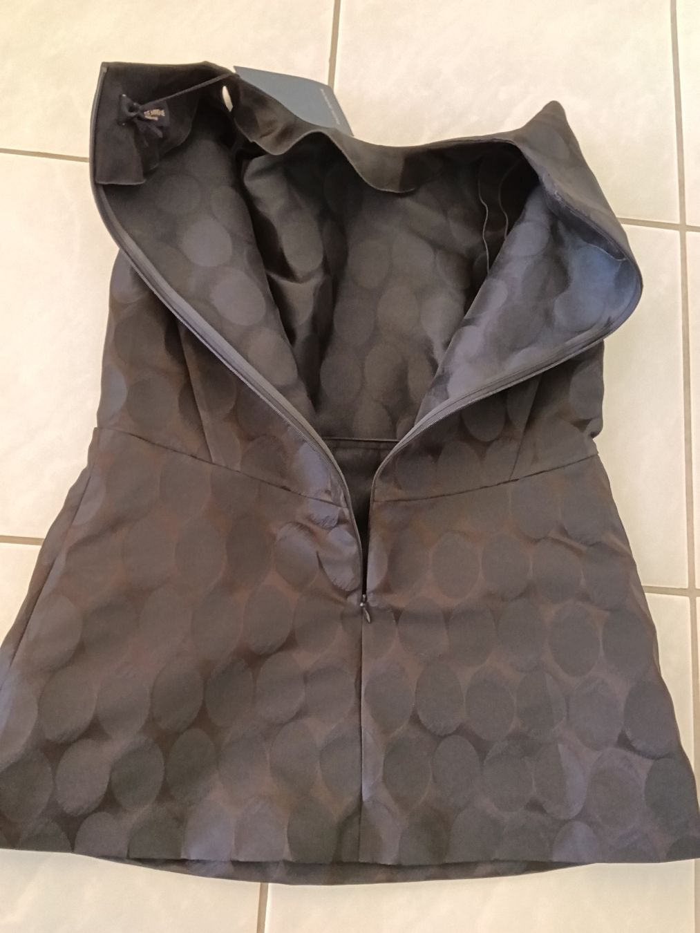 Blusen: Blouse neuve, S/36, Piazza Sempione, sans manches, polyester – Neu und originalverpackt aus Neuchâtel von Virgule50 5