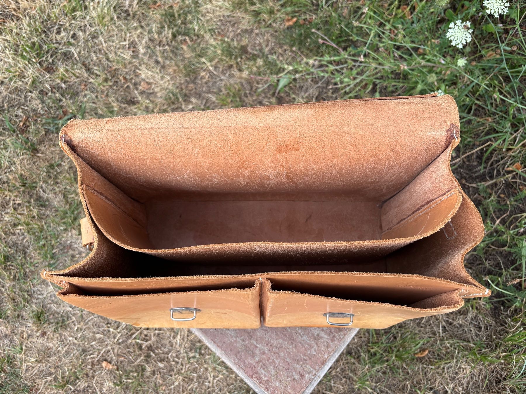 Sacs: schöne Vintage Ledertasche – D'occasion à Feldbach par Olive1 5