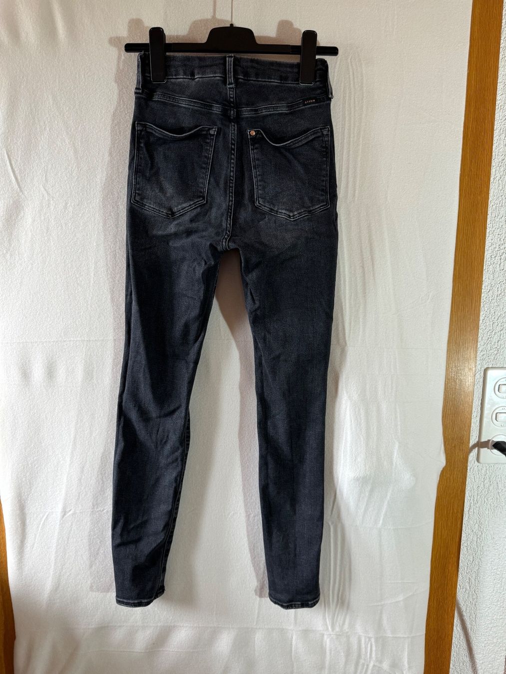 H&M Jeans: H&M Jeans Gr. 36 – Gebraucht aus Grosswangen von SALE_SALE_SALE 6