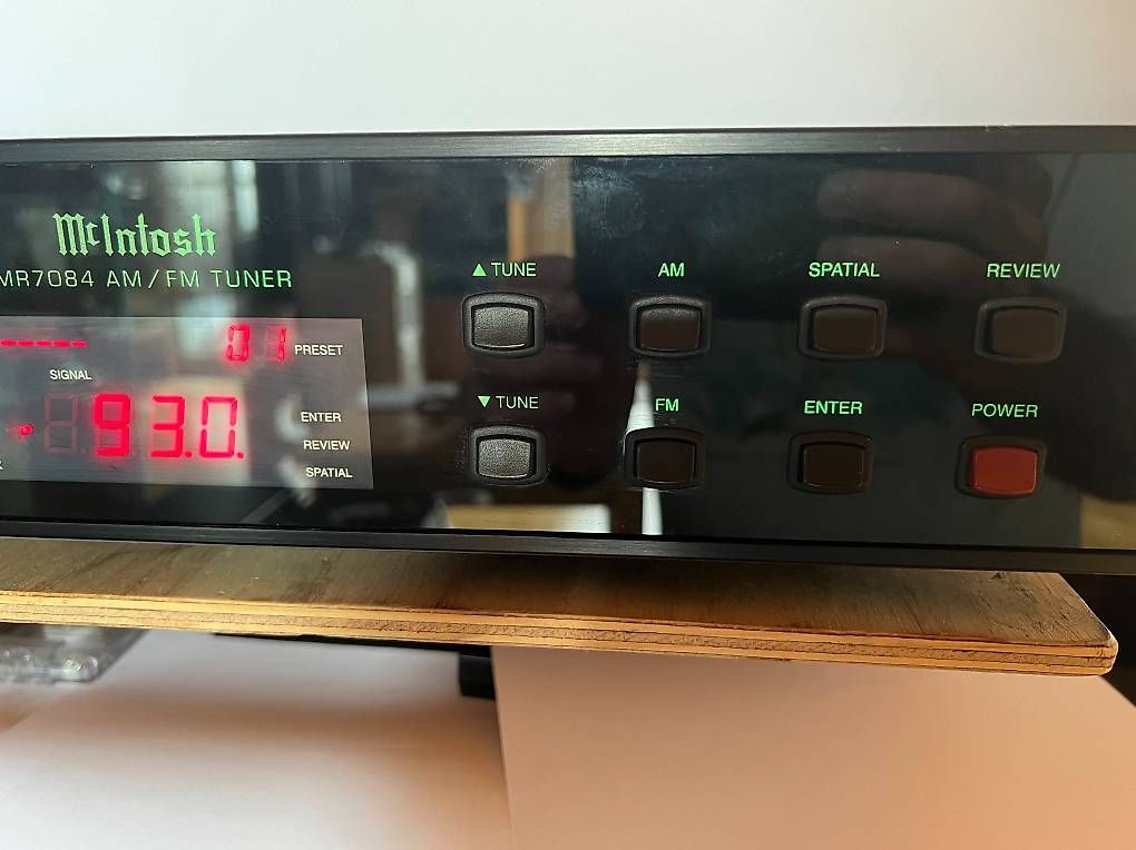 McIntosh Radio: McIntosh MR7084 AM/FM/mit integriertem Tuner DAB+ mit FB – Usato da Killwangen venduto da Pegilu 5