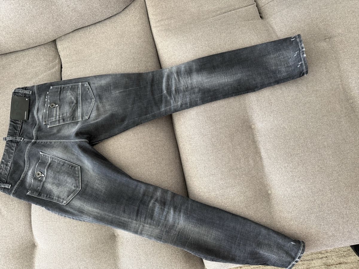 Dsquared2 Jeans: Jeans disquared – Gebraucht aus Prilly von Dany010 1