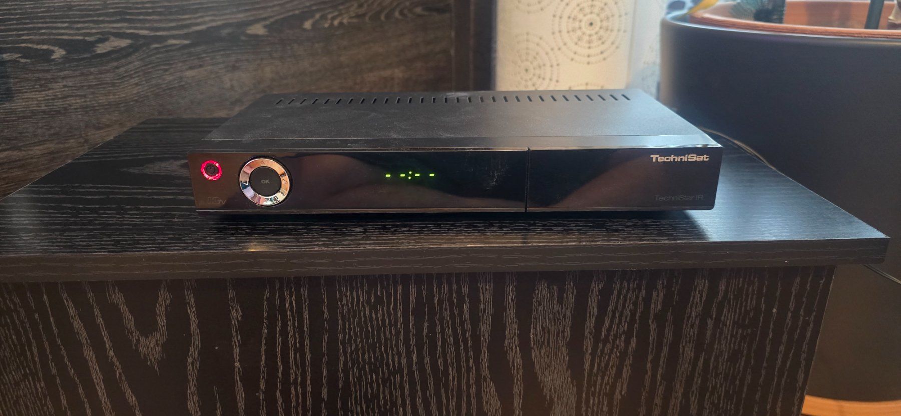 Technisat Ricevitori: Technisat Sat Receiver (IR) – Difettoso da HUENENBERG venduto da PLAG1971 1