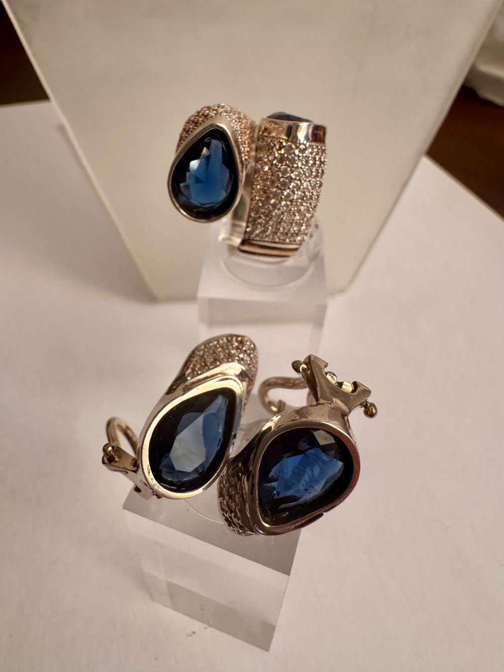 Ringe: Neu 925 Sterling Silber Ring und Ohrringe – Neu und originalverpackt aus Bern von Javero