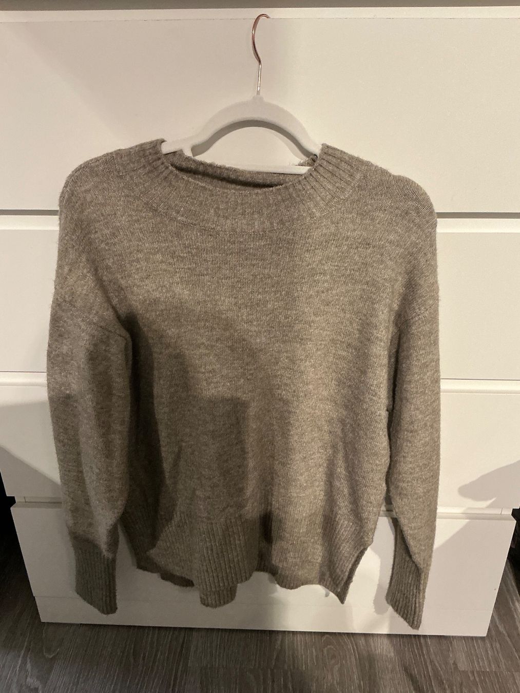 H&M Maglioni & Felpe: Damen Pullover Strick Gr.XS – Usato da Würenlos venduto da Starceve