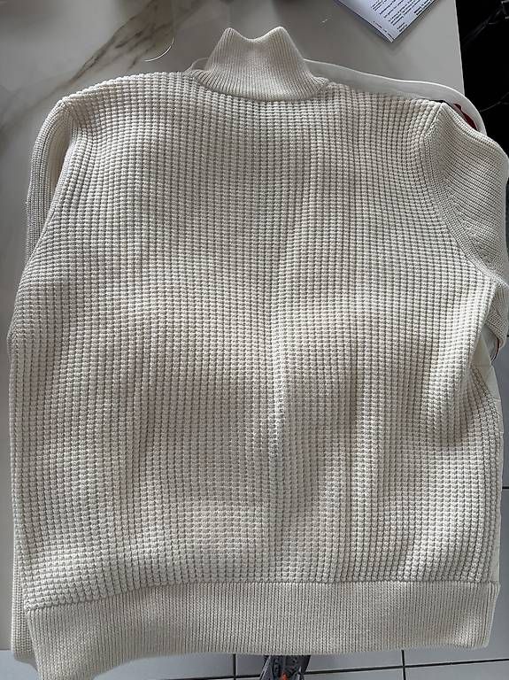 Giacche: Moncler Zip Cardigan mit Daunen – Usato da Walchwil venduto da AlonsoXXX 2