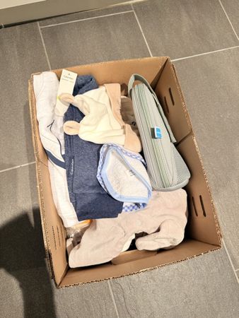 Baby Kleiderpaket Gr. 50/56 - Ideal für den Winter!