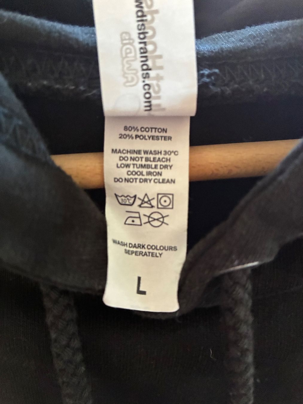 Maglioni & Felpe: Pullover Hoodie Schwarz Grösse L – Usato da Visp venduto da Sterntaler21 3