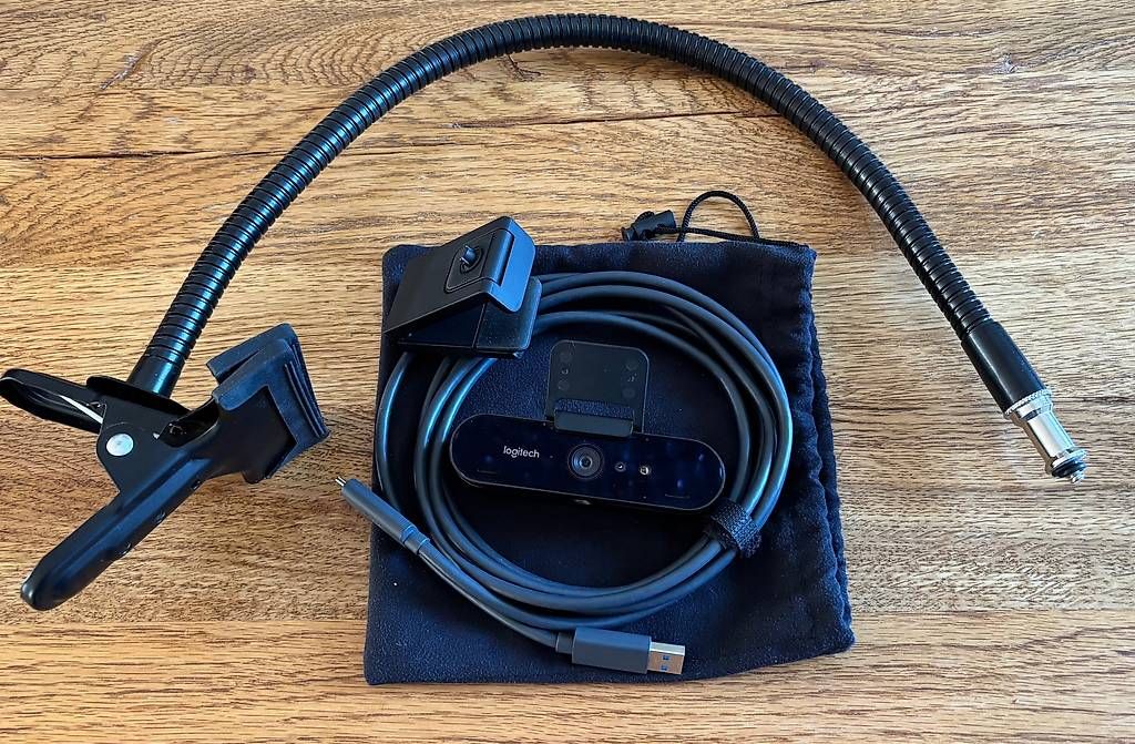 Webcam: Webcam Logitech BRIO 4K Ultra HD mit Schwanenhalshalterung – Usato da Romanshorn venduto da mon_2dcy 1