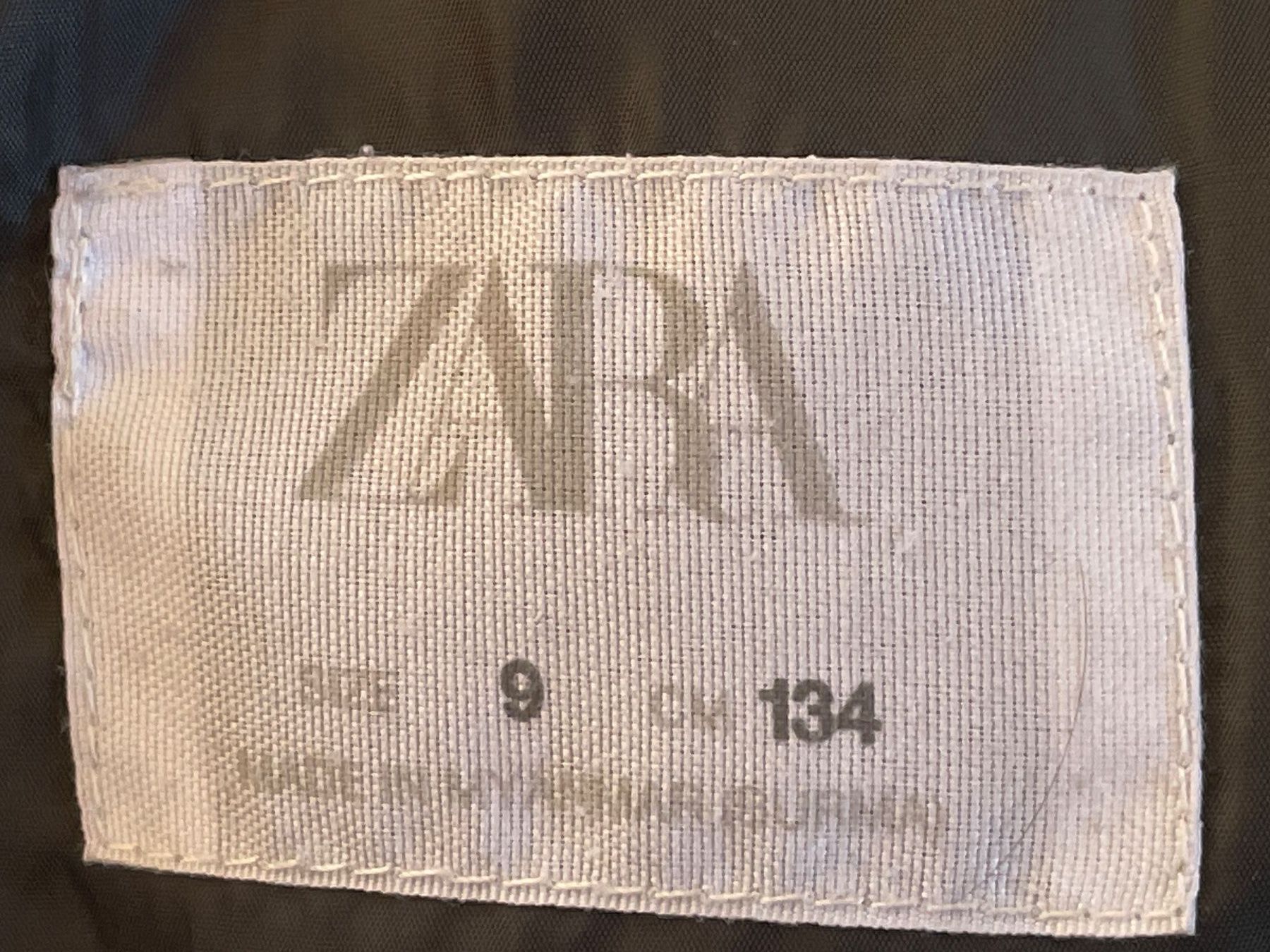 Zara Vestes & Manteaux: Winterjacke ZARA Gr. 134 – D'occasion à Genève par Livsonman 4