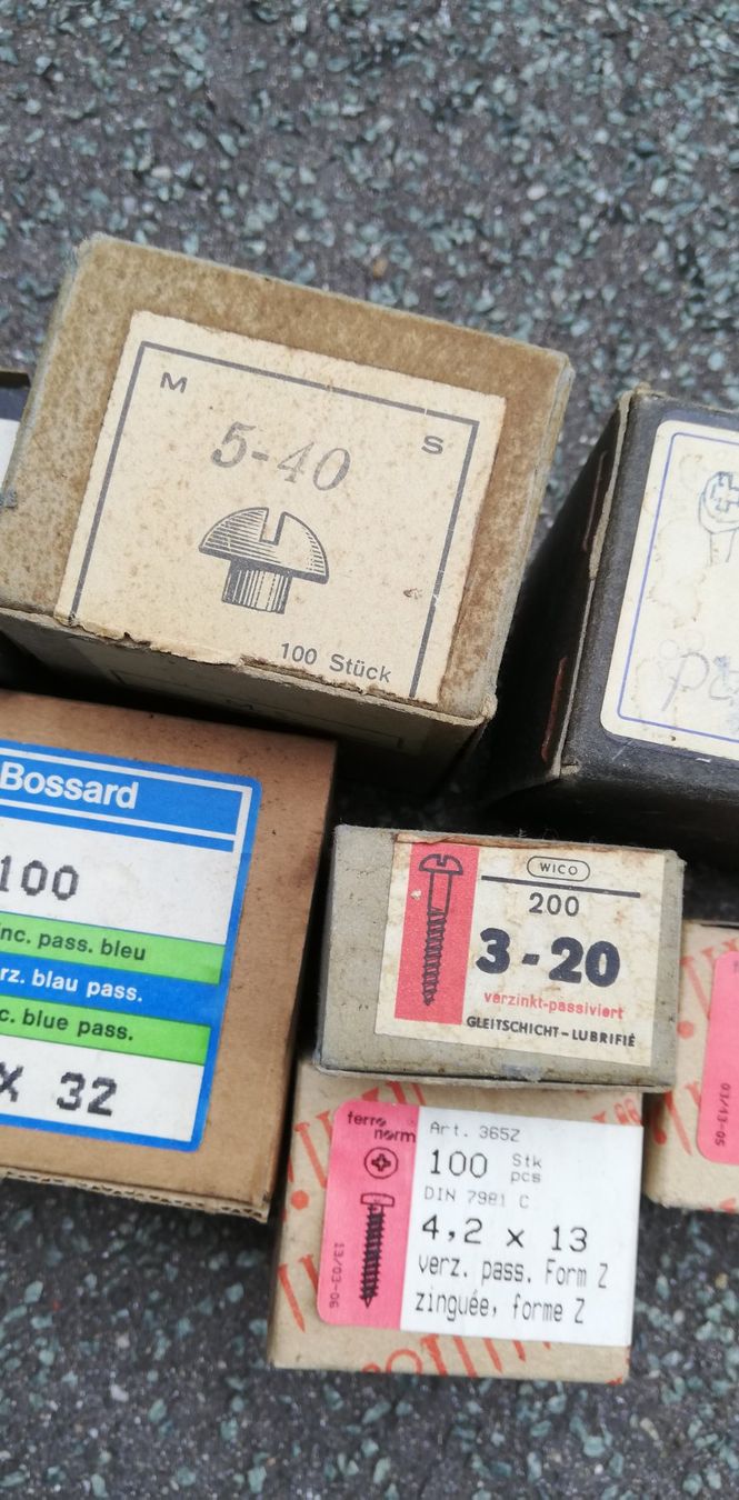 Alle Werkzeuge: Viele Schrauben in OVPs ab 1Fr. – Gebraucht aus Thun von Matthias72 2