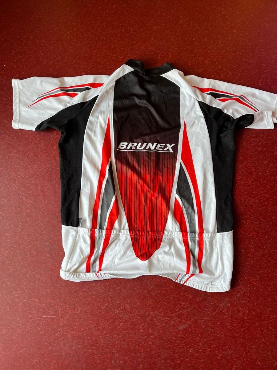 T-shirt: Velo Shirt XXL – Usato da Wiggen venduto da Antoniotto 1