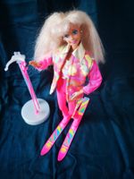 Barbie Vintage "Winter-Sport" Neon Anzug (Skistock Defekt)