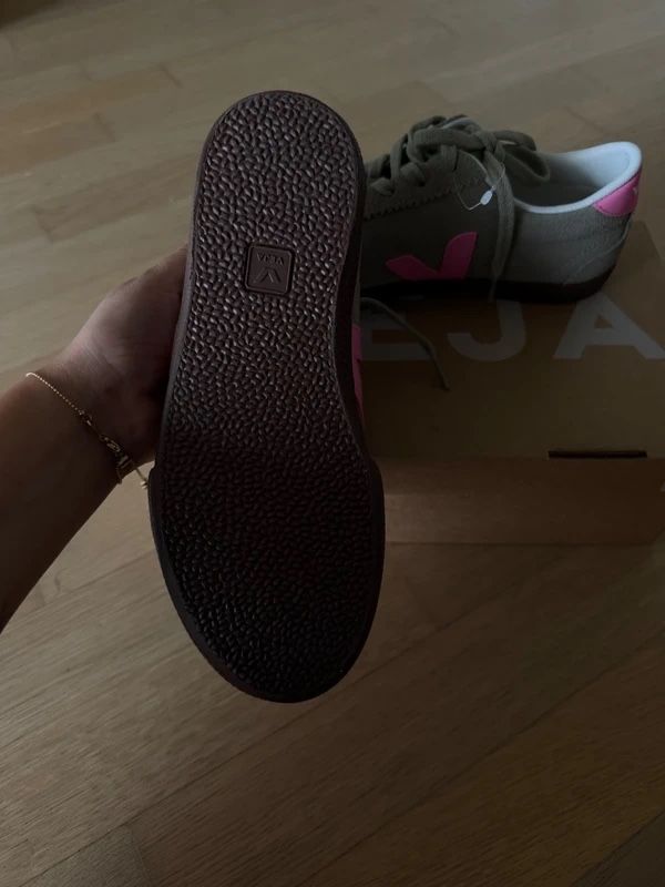 Veja Damenschuhe: Veja Sneaker – Neu und originalverpackt aus Koblenz von MilysBoutique 5