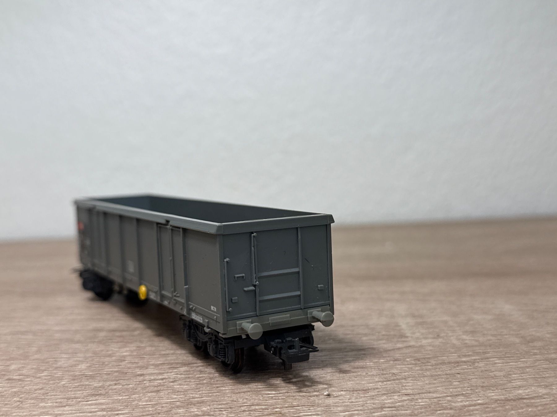 Lima Modellini di ferrovie: Lima Güterwagen SBB H0 (213) – Usato da St-Aubin-Sauges venduto da Lo_Go 3