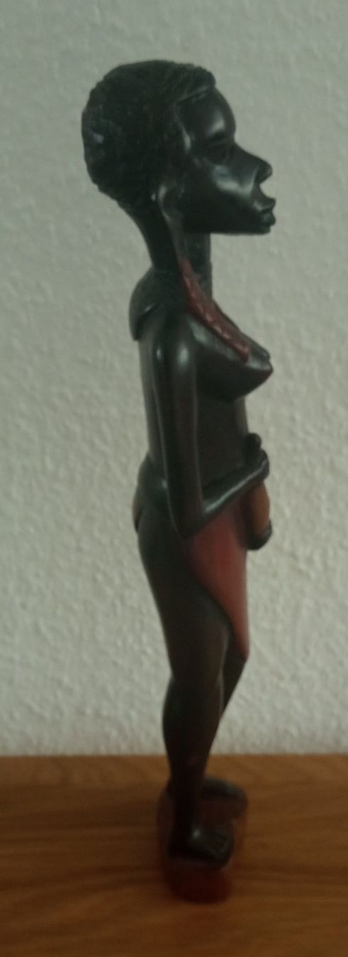 Statuette: Holzfigur aus Kenia – Usato da Schwarzenburg venduto da Miri13 1