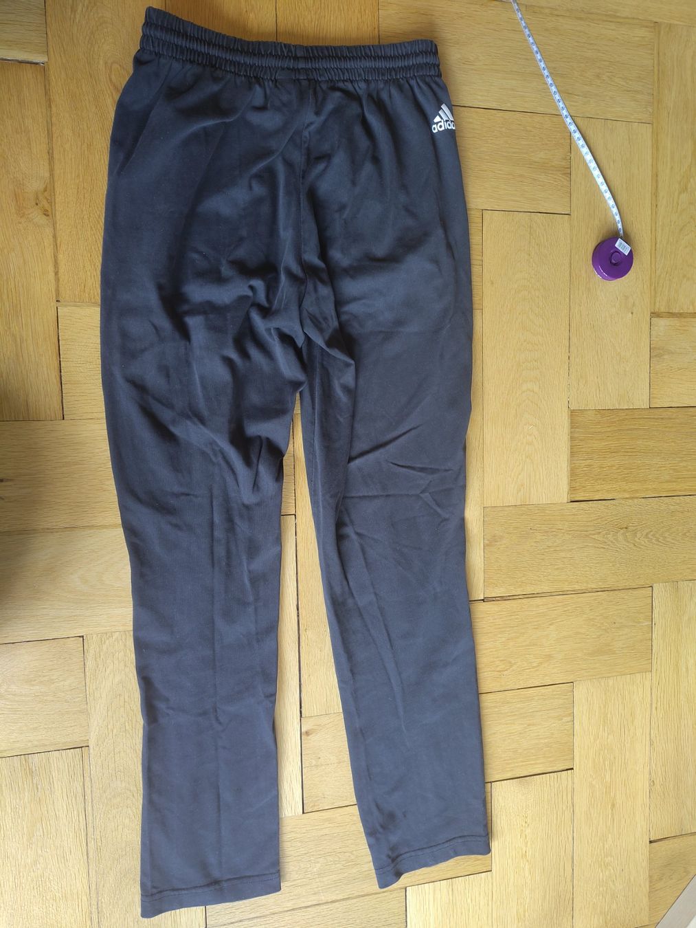 Adidas Hosen: Hose – Gebraucht aus Bern von Linii 2