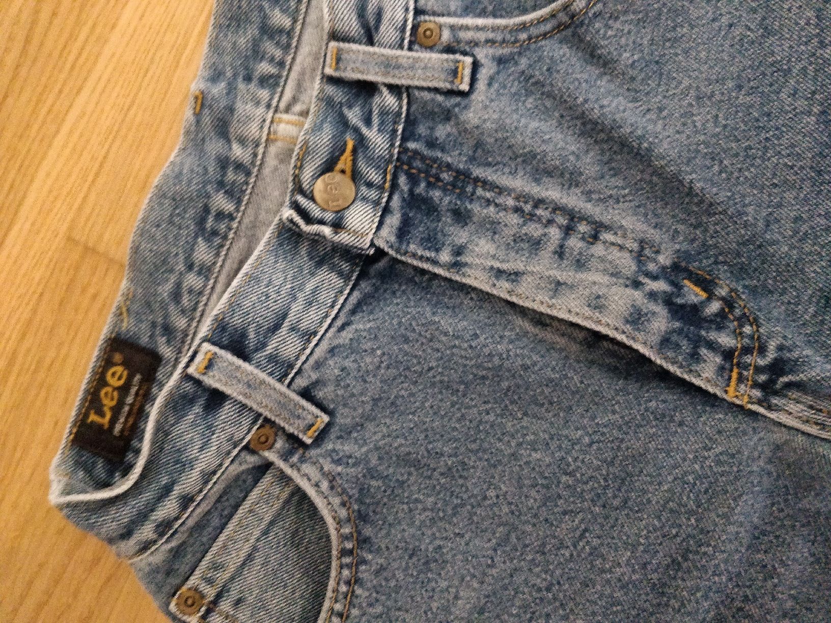 Lee Jeans: Vintage Lee Jeans – Gebraucht aus Chur von Eona4 1