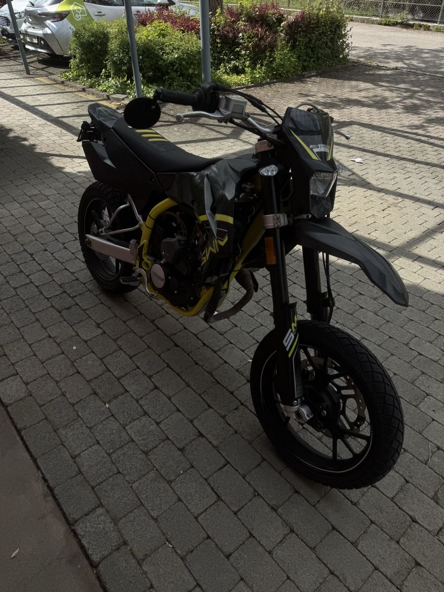 SWM Strada: SWM SM 125 R 2022 – Usato da Rickenbach b. Wil venduto da Jas_7k7r 1