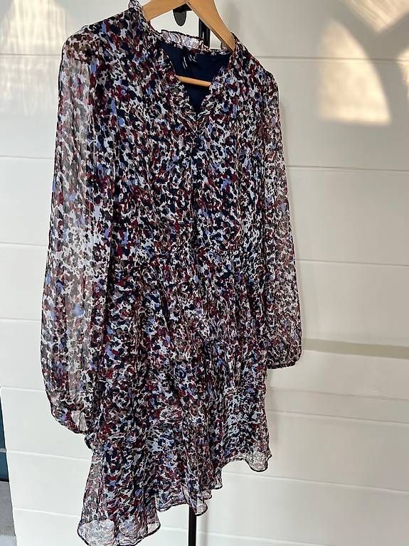 Robes: Sommerkleid Gr 36 – D'occasion à Luzern par HeleneXX