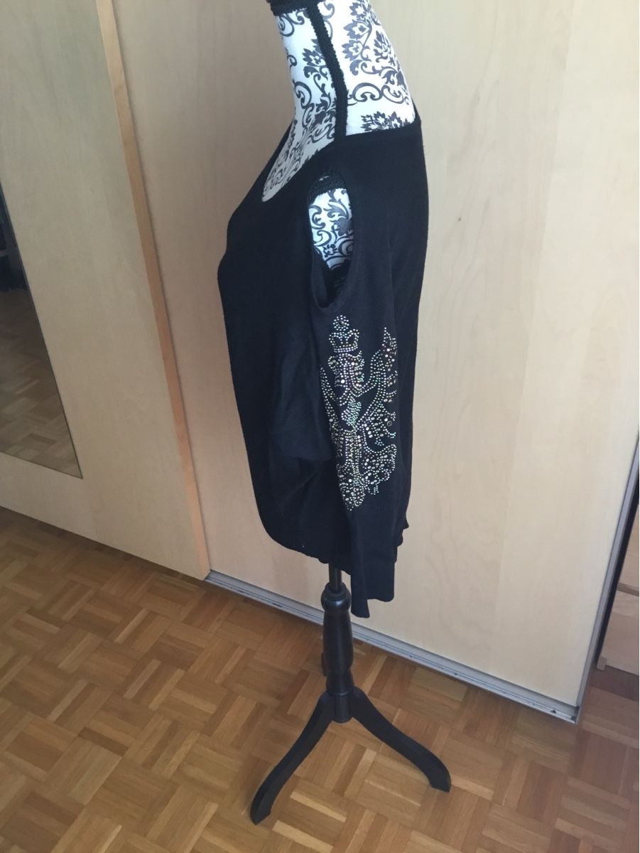 Maglioni & Felpe: Schöner leichter Pullover Gr 42/44 – Usato da Endingen venduto da Warlock 1