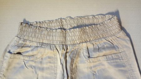 NP179 Schöne Seidenhose 45% Seide Gold Lia-ne W27 XS zu Nile