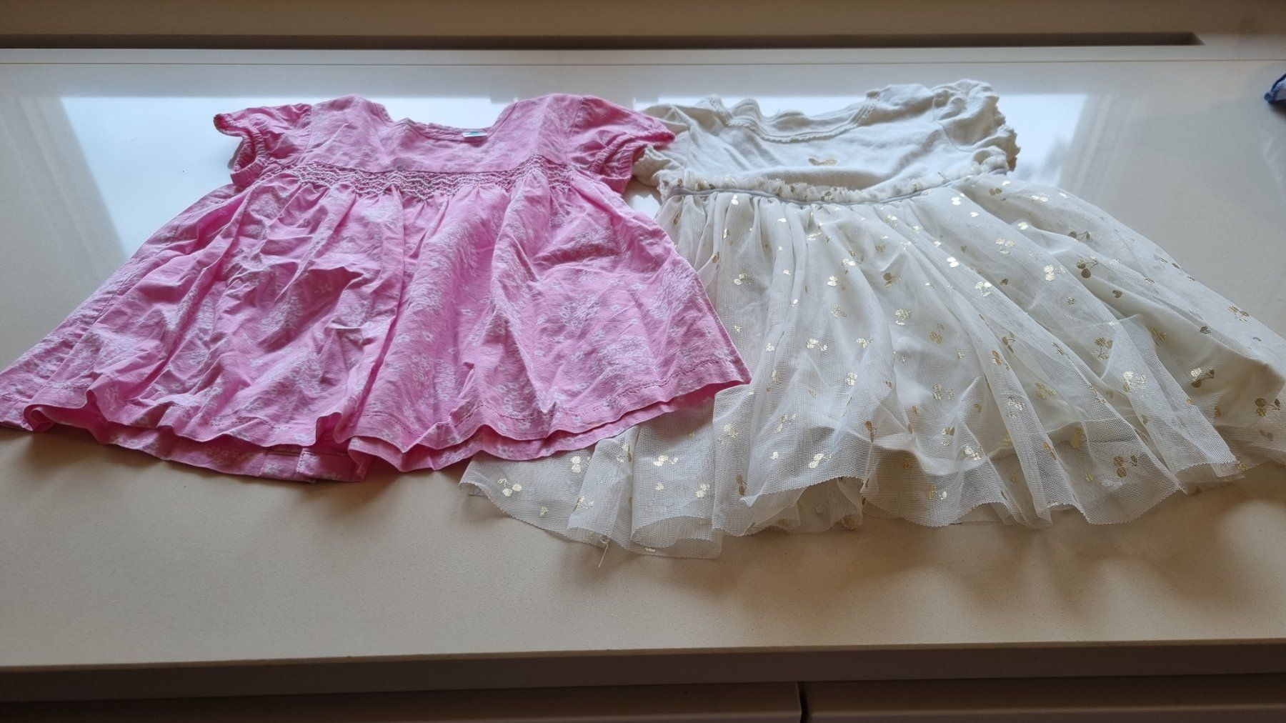 Vestiti & Gonne: 2 robes – Usato da Ferpicloz venduto da Clicli014
