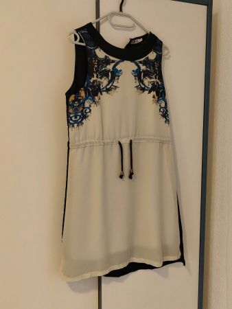 Kleid Grösse 38 (M)