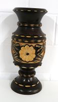Holzvase handgeschnitzt Blumenmuster