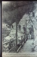Ancienne passerelle au bord du doubs