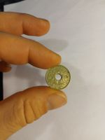 Pièce rare de 5 centimes 1918 - trouée! Collection