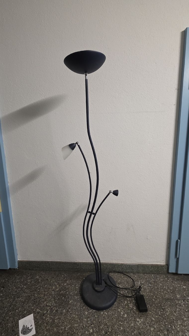 Lampade: Stehlampe defekt – Difettoso da Zürich venduto da anna.caterina