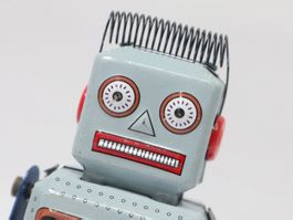 Kleiner Roboter Touly Blechroboter zum aufziehen Robot neu