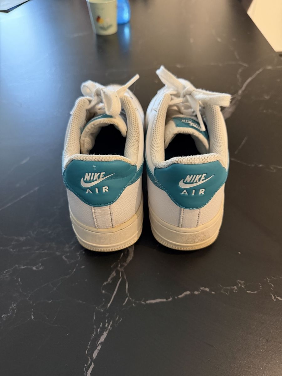 Nike Scarpe da uomo: Nike Air Force 1 Grösse 38,5 – Usato da Niederglatt ZH venduto da vul_v86c 1